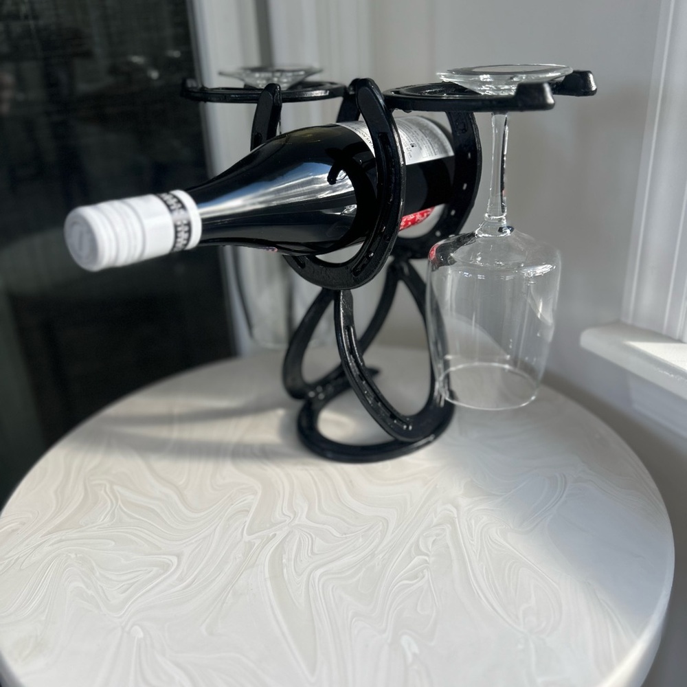 ⭐️FREE GIFT⭐️Cowboy Horseshoe Wine Rack 2 Bottle & Glasses Wild West Horse pony